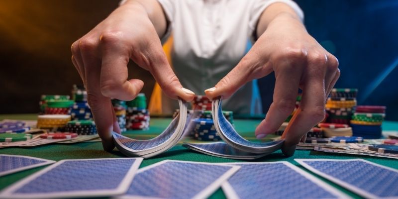 Collectible card betting at PH888 combines fairness with promotional value.